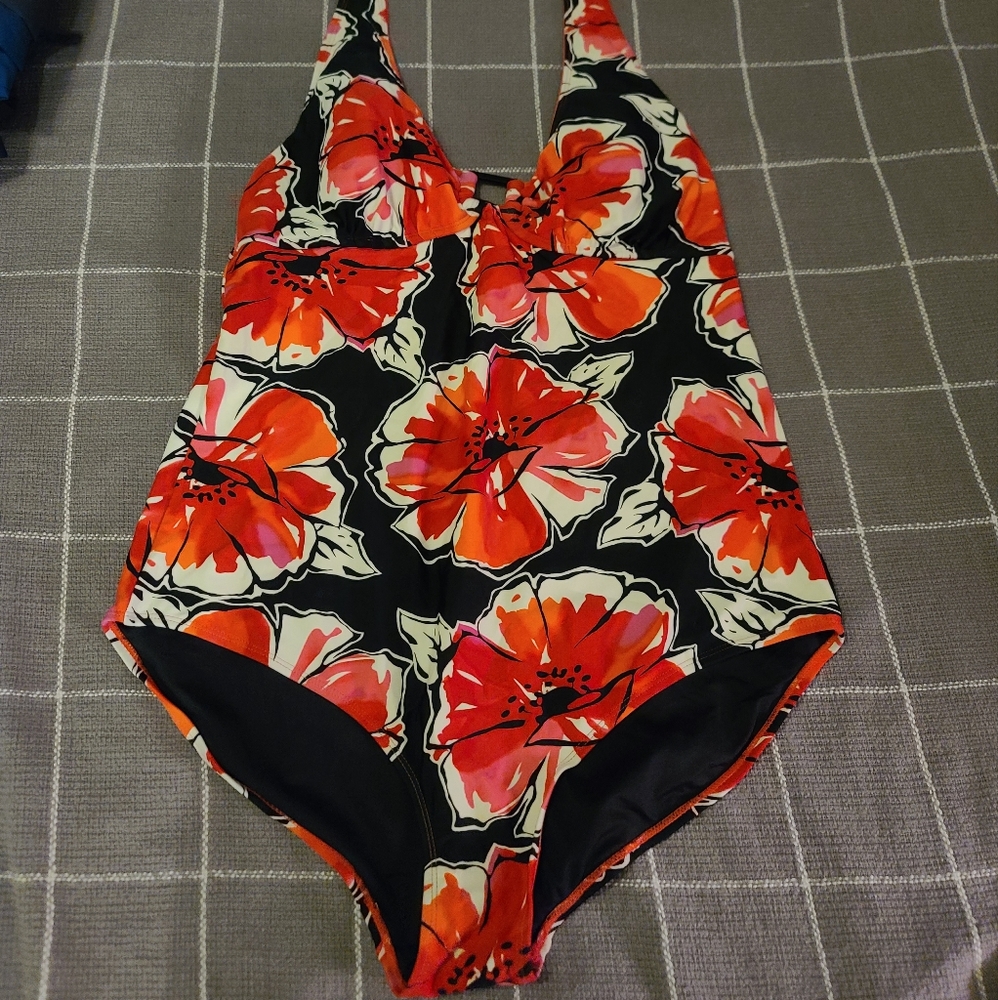 One piece bathing suit
